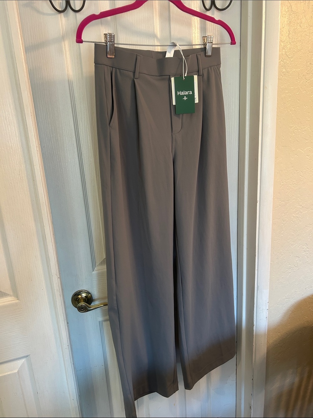 Halara gray pants size S NWT